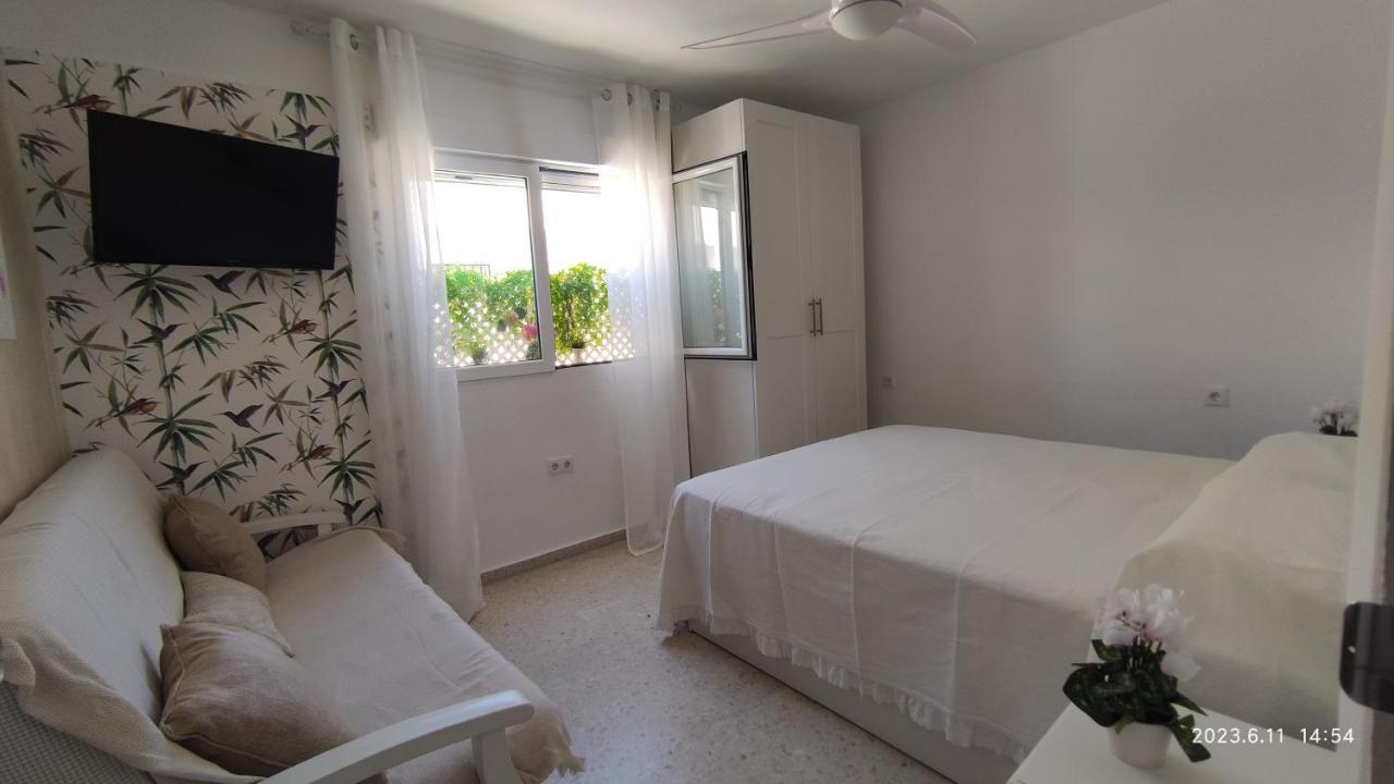 Apartamento Rosalia Playa San Cristobal Wifi Netflix Almuñécar Exterior foto