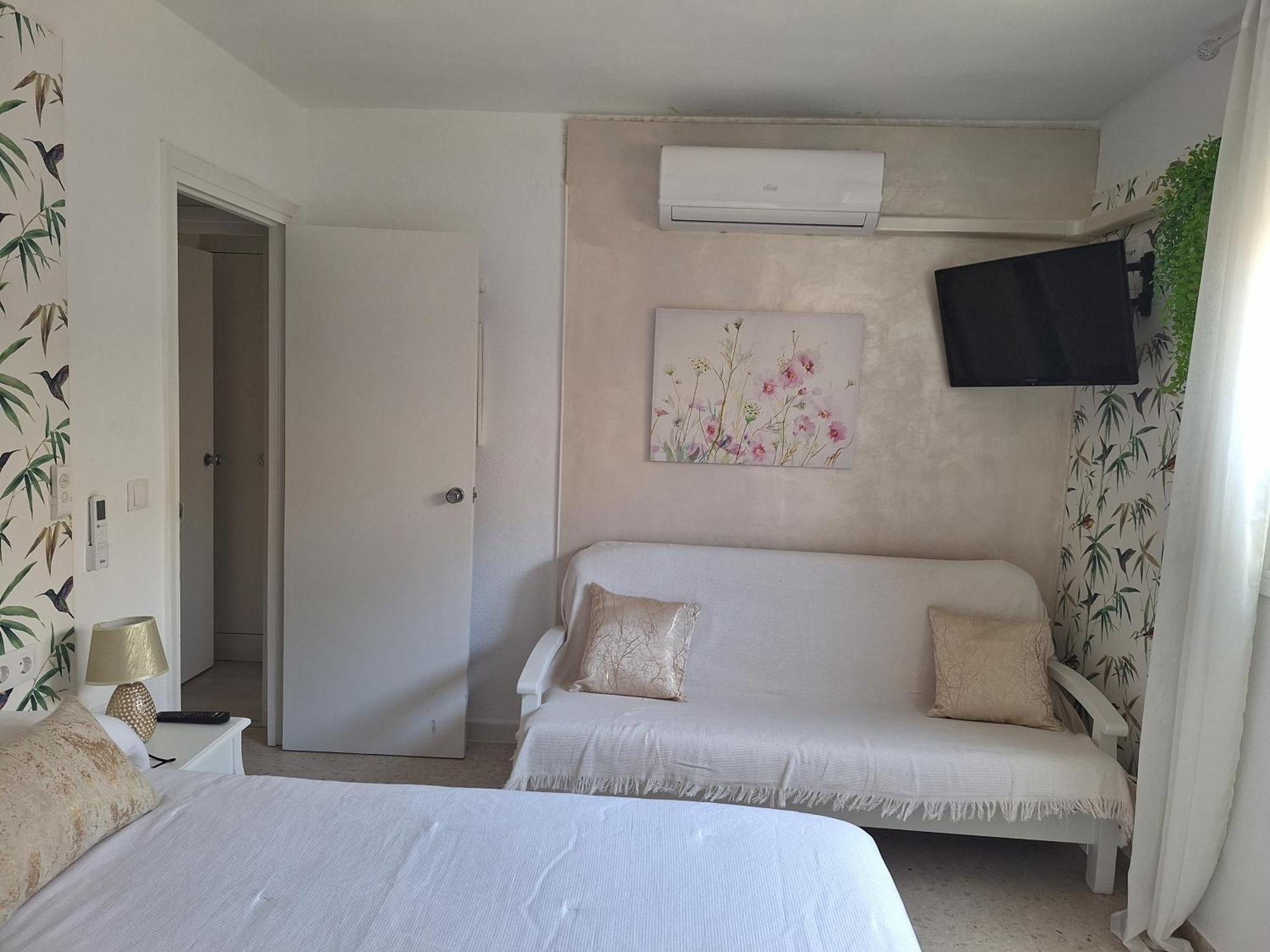 Apartamento Rosalia Playa San Cristobal Wifi Netflix Almuñécar Exterior foto